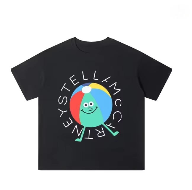Klassisches schwarzes T-Shirt  – Streetwear Brand Graphic Designer Bewertung und Preis